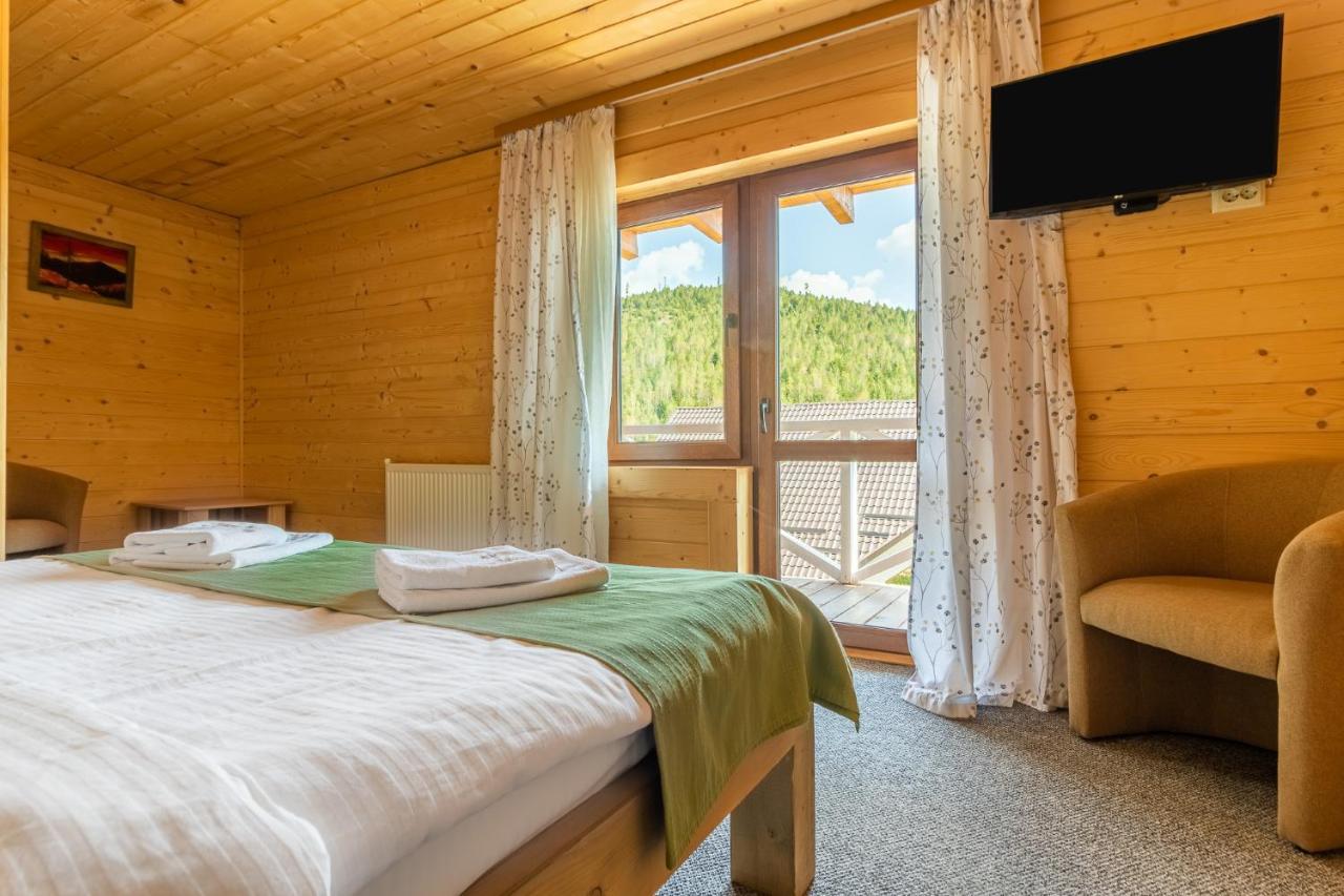 Konopka Guest House Bukovel Ngoại thất bức ảnh