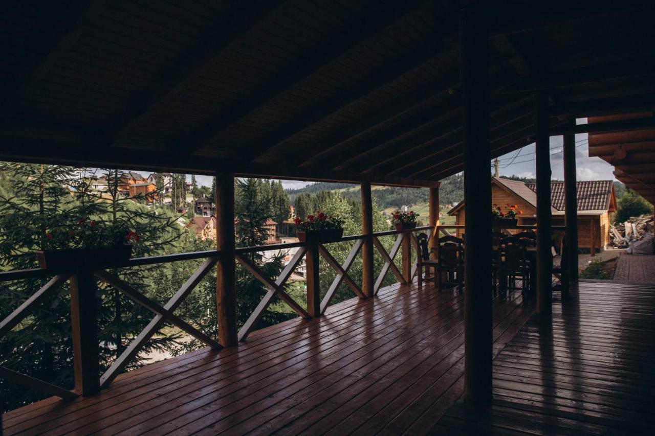 Konopka Guest House Bukovel Ngoại thất bức ảnh